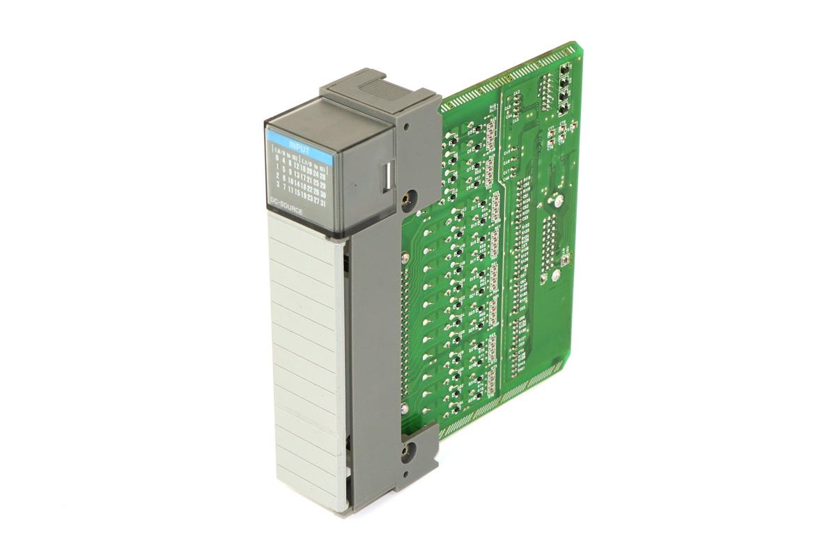 1746-IV32 Allen-Bradley