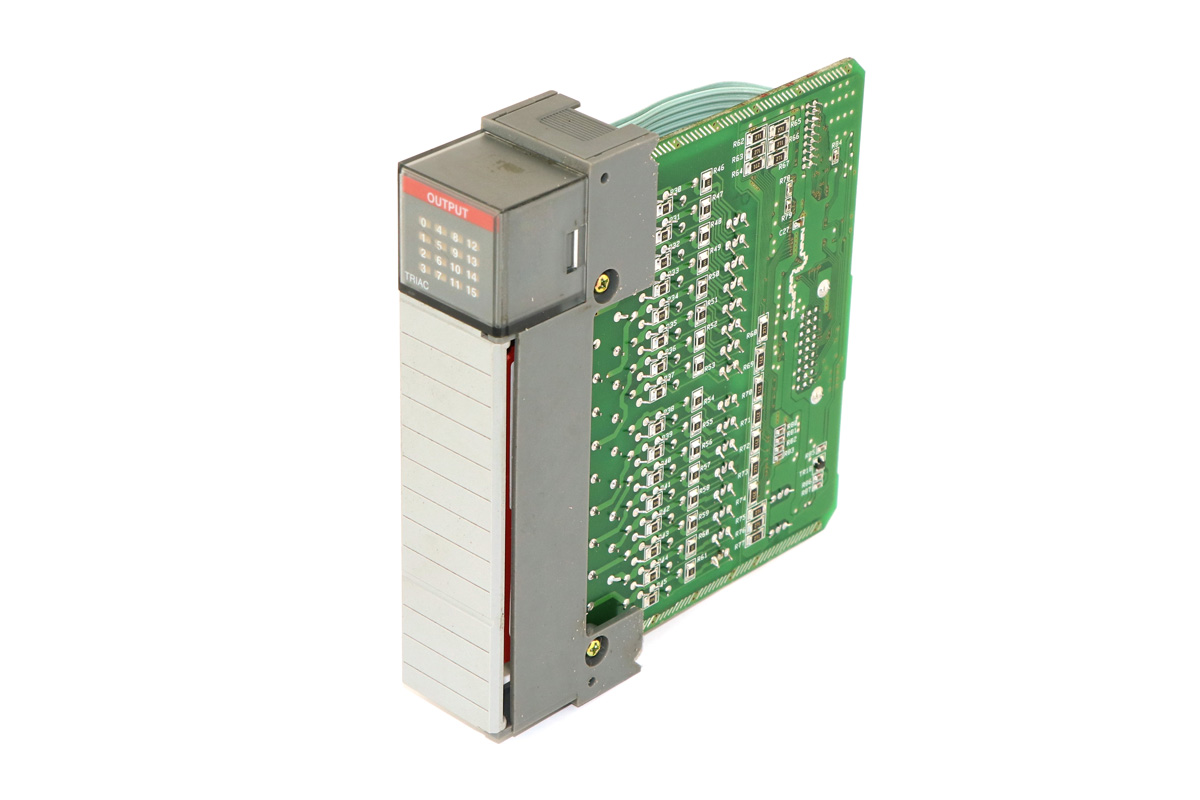 1746-OA16 Allen-Bradley
