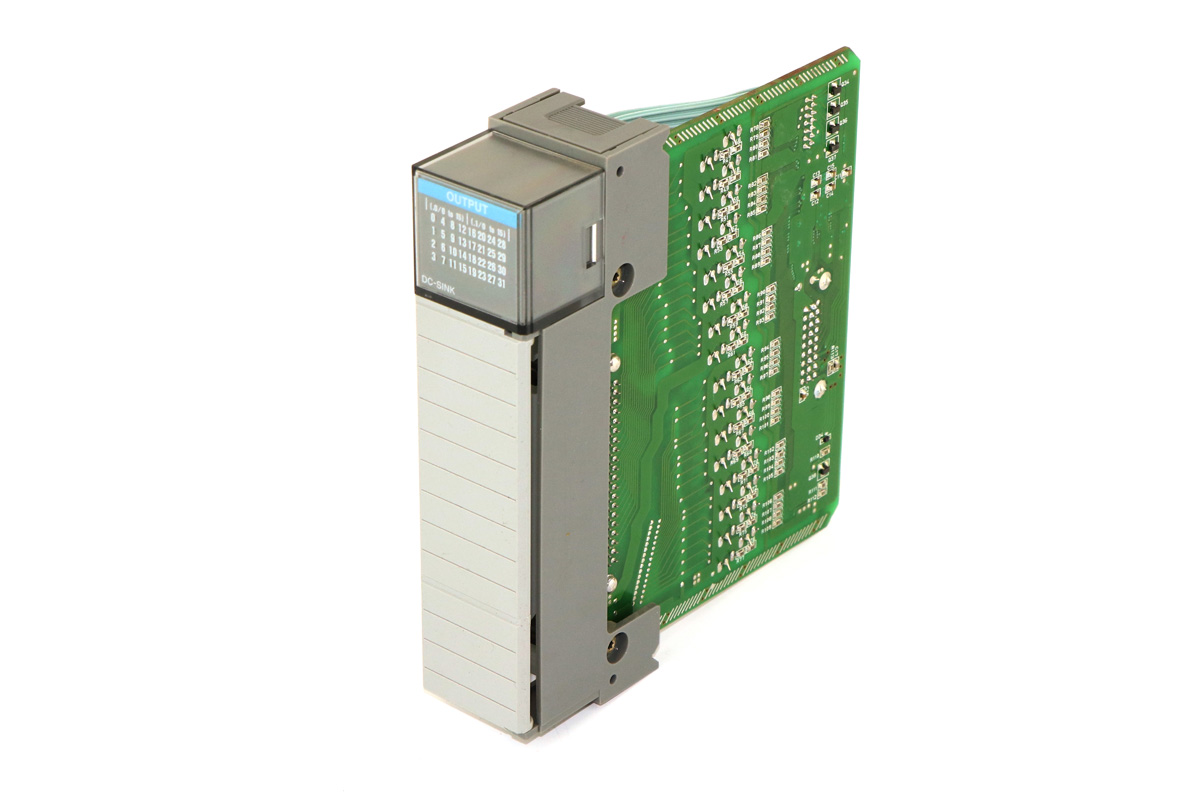 1746-OV32 Allen-Bradley
