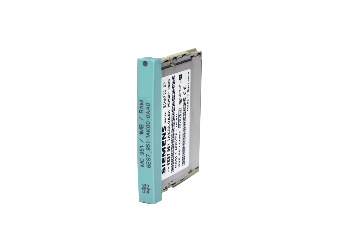 6ES7951-1AK00-0AA0 Siemens