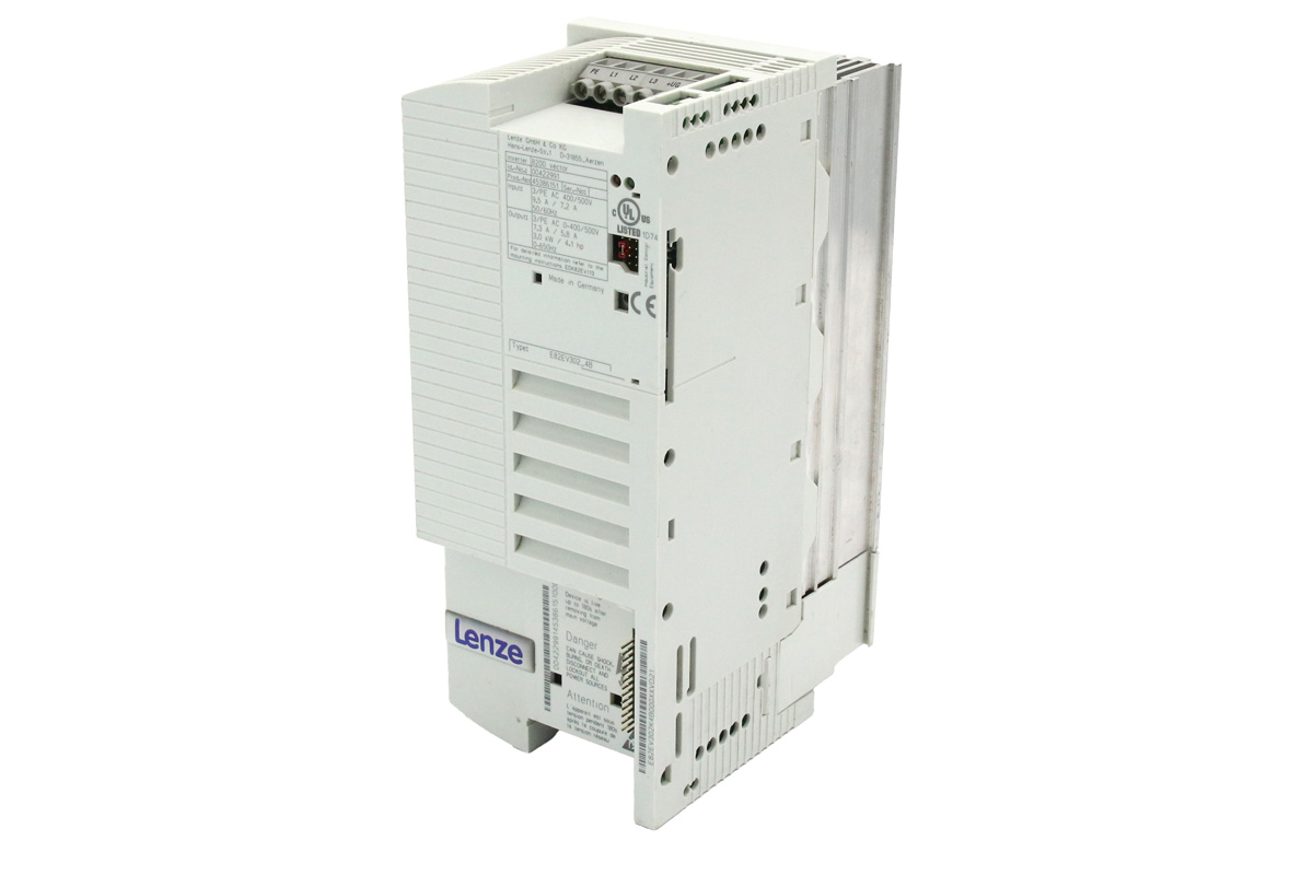 E82EV302_4B Lenze
