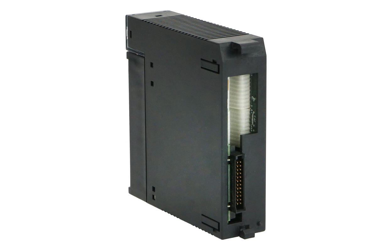 IC693CMM302J 写真4