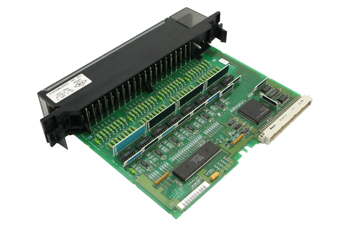 IC697MDL653 写真4