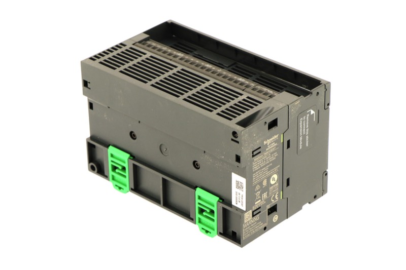 TM241CE24T 写真3