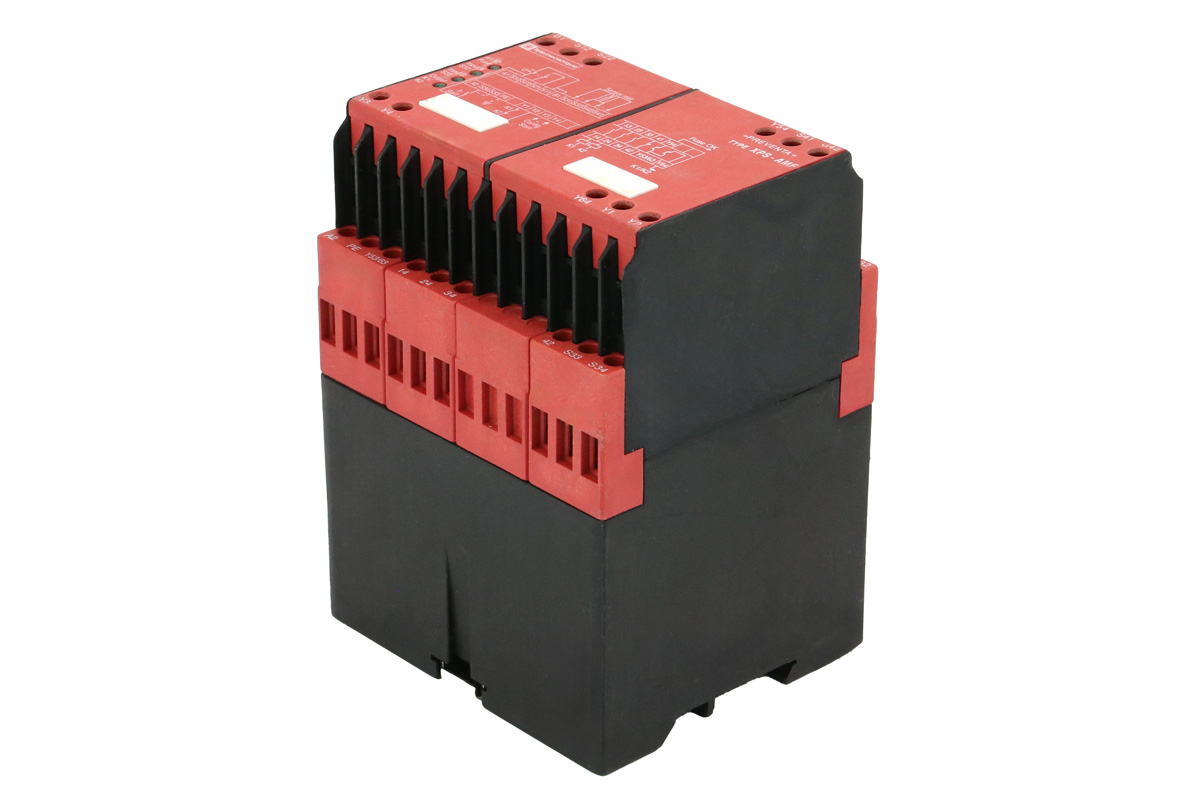 XPSAMF3742 Schneider Electric